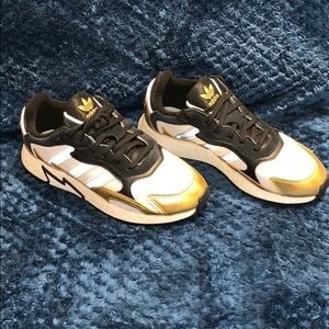 Adidas Boost TRESC RUN Shoes Gold/White/Black